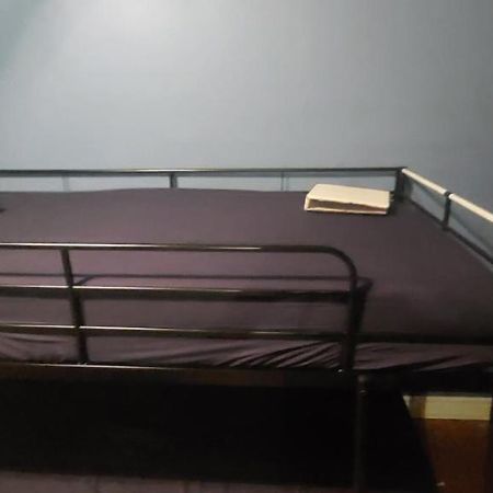 Zen Hostel トロント エクステリア 写真